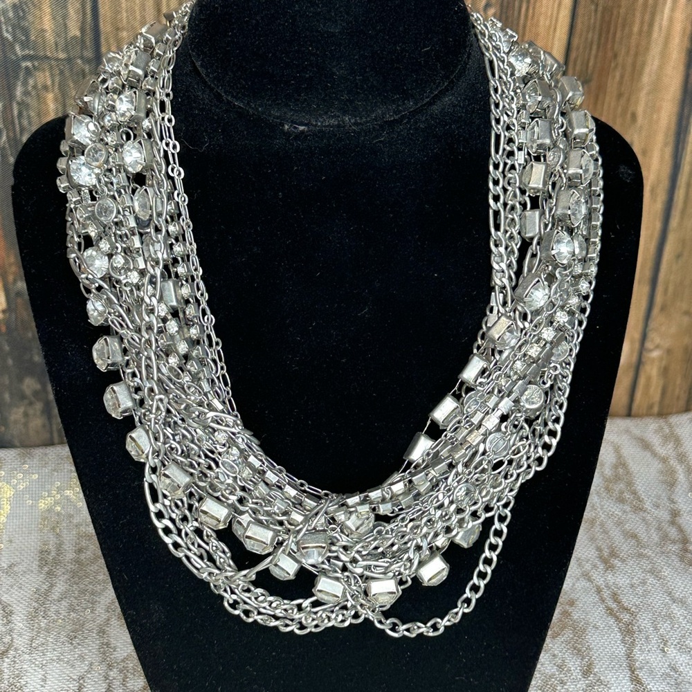 Intricate Silver Layered Necklace with Beads and Oval Links